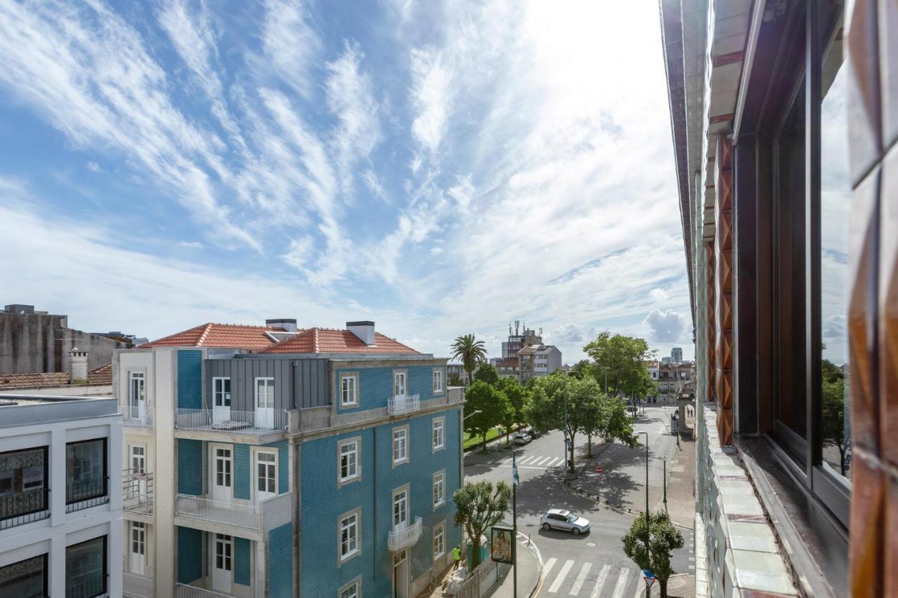 ! Bright 2Br Hammock Flat ! Praca Da Republica Apartment Porto Luaran gambar